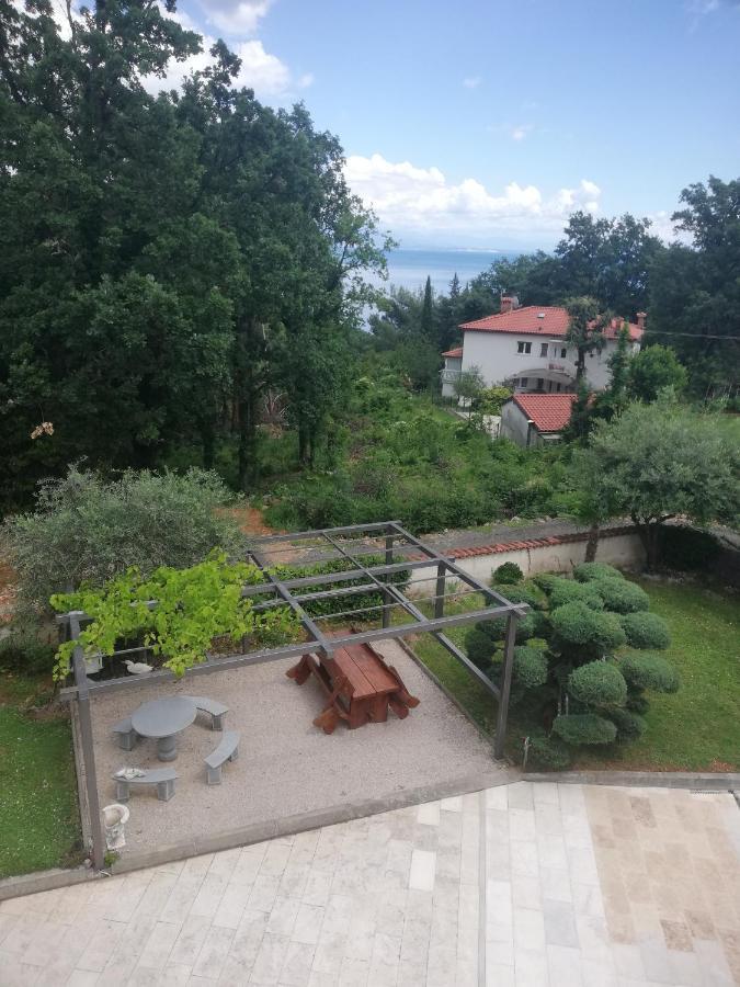 Apartment Nevija E Natale Opric Εξωτερικό φωτογραφία