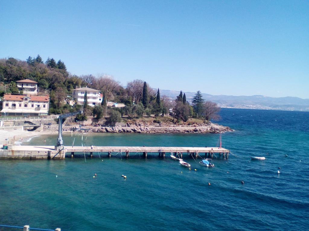 Apartment Nevija E Natale Opric Εξωτερικό φωτογραφία
